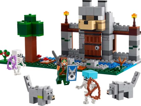 21261 | LEGO® Minecraft® The Wolf Stronghold Online